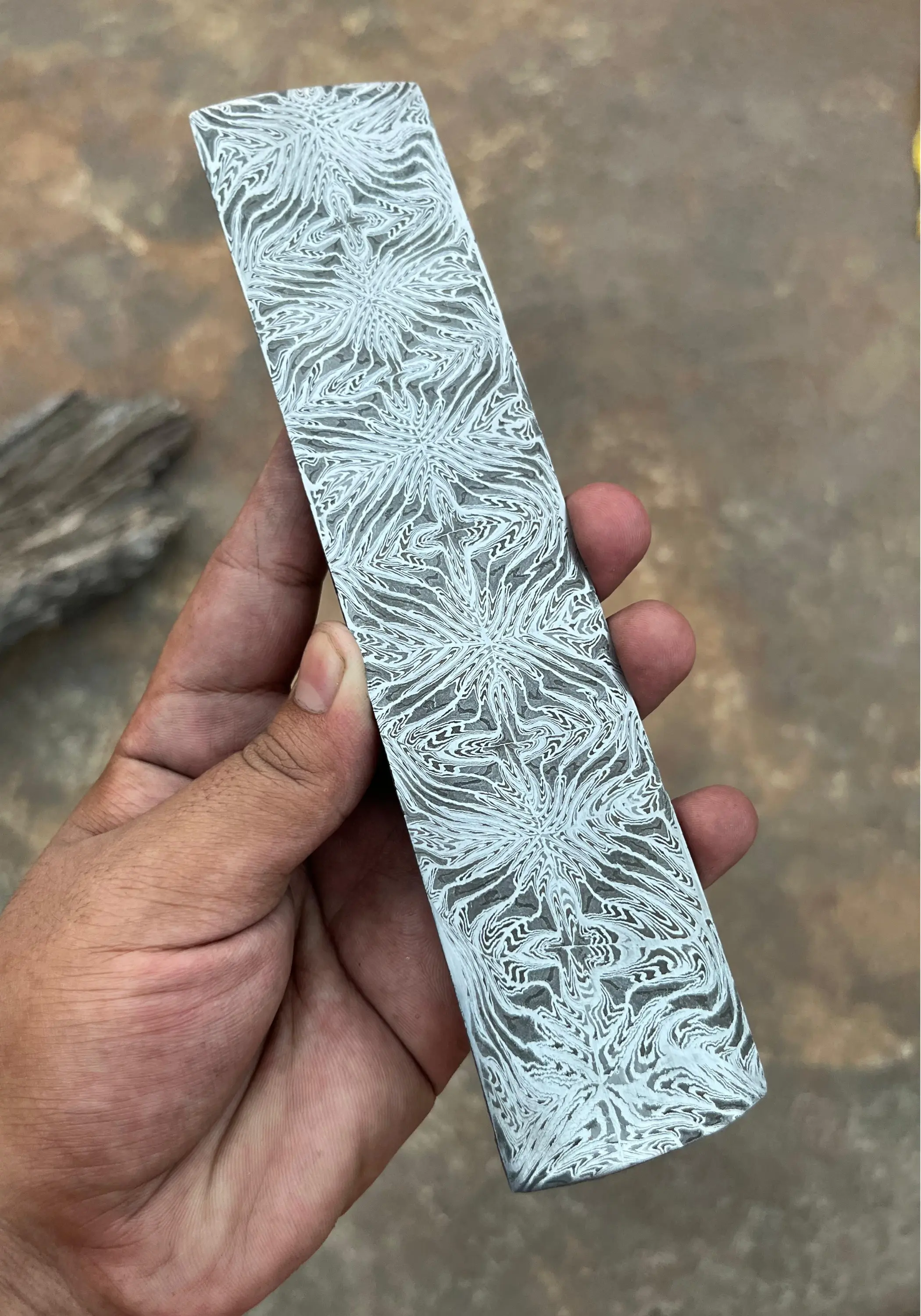 Spider Web Mosaic Damascus Bar – 280×50×3 mm – 1095 & 15N20 – Knife Making Billet.
